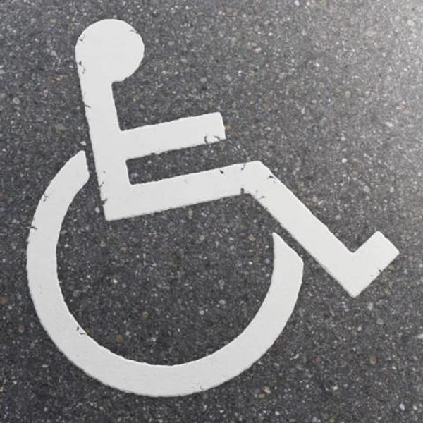 Wheelchair Road Marking 01