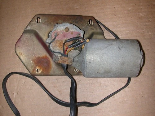 Windshield Washer Motor Front - AMC AMBASSADOR 1970 - ESY-4006-A - B Grade EB157380839850 for 1970 AMC AMBASSADOR