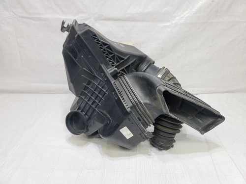 Audi A4 2009 Air Box Cleaner Housing OEM 8K0-133-837-BJ EB177540105767 for 2009 Audi A4