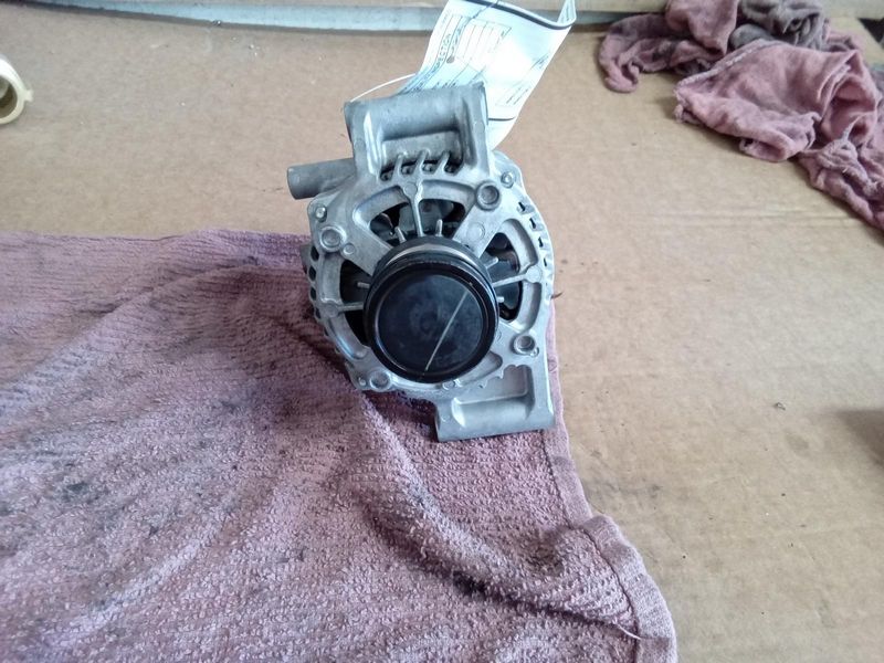 Toyota Camry 2018 Alternator Grade A - Part Number DD0527 - $219.3