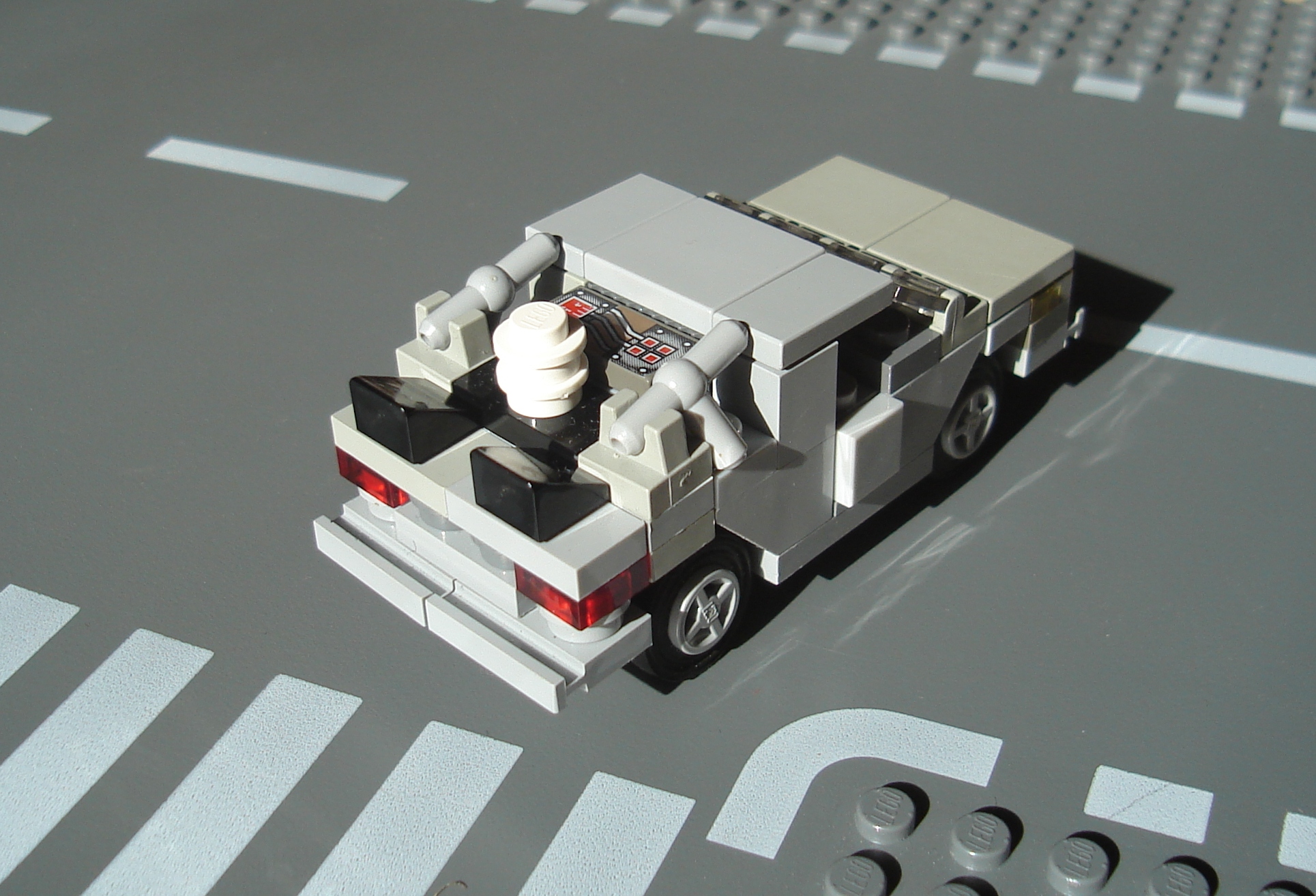 delorean__g.jpg
