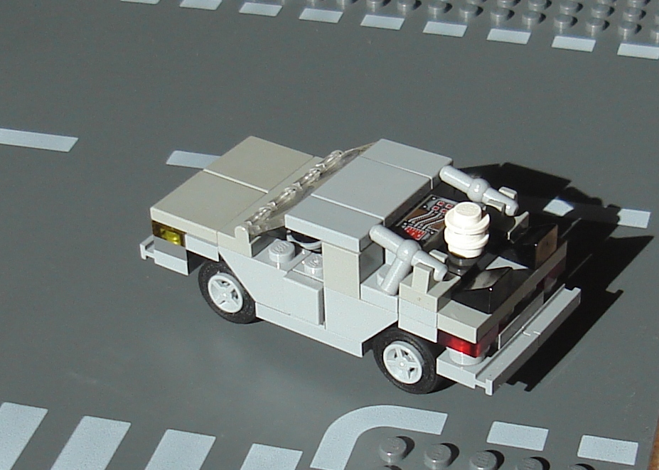delorean_b.jpg