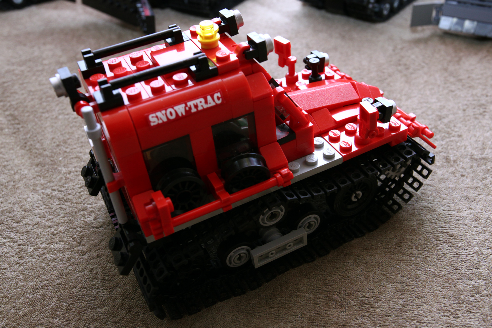 snowtrac05.jpg