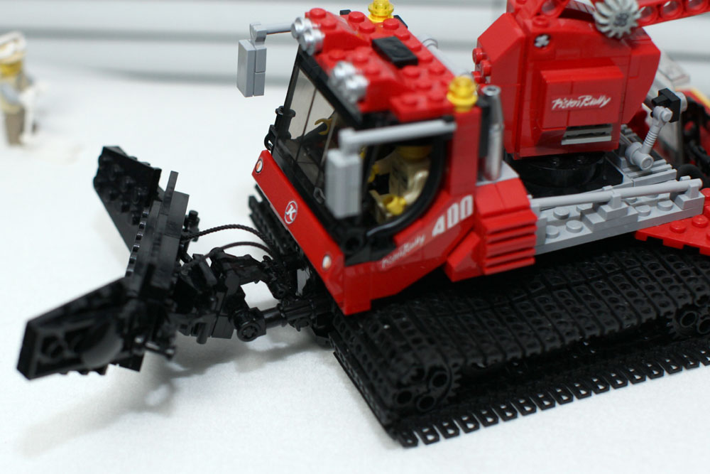 pistenbully_02.jpg