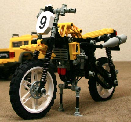 8838_1.jpg