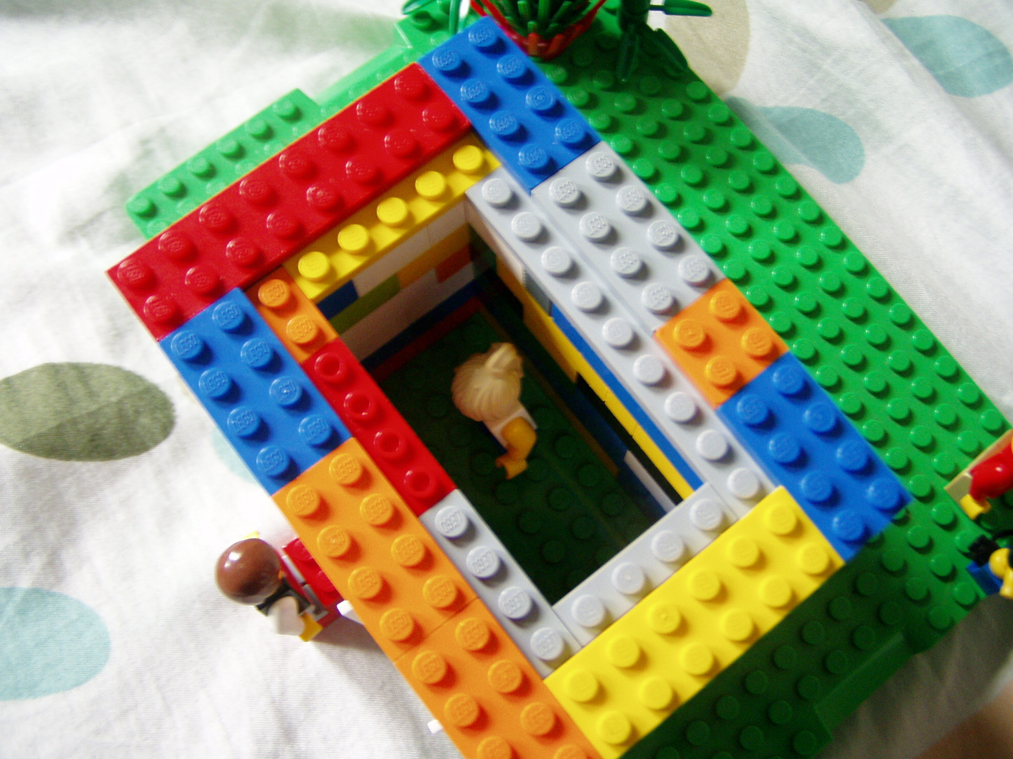 lego_house-_interior.jpg