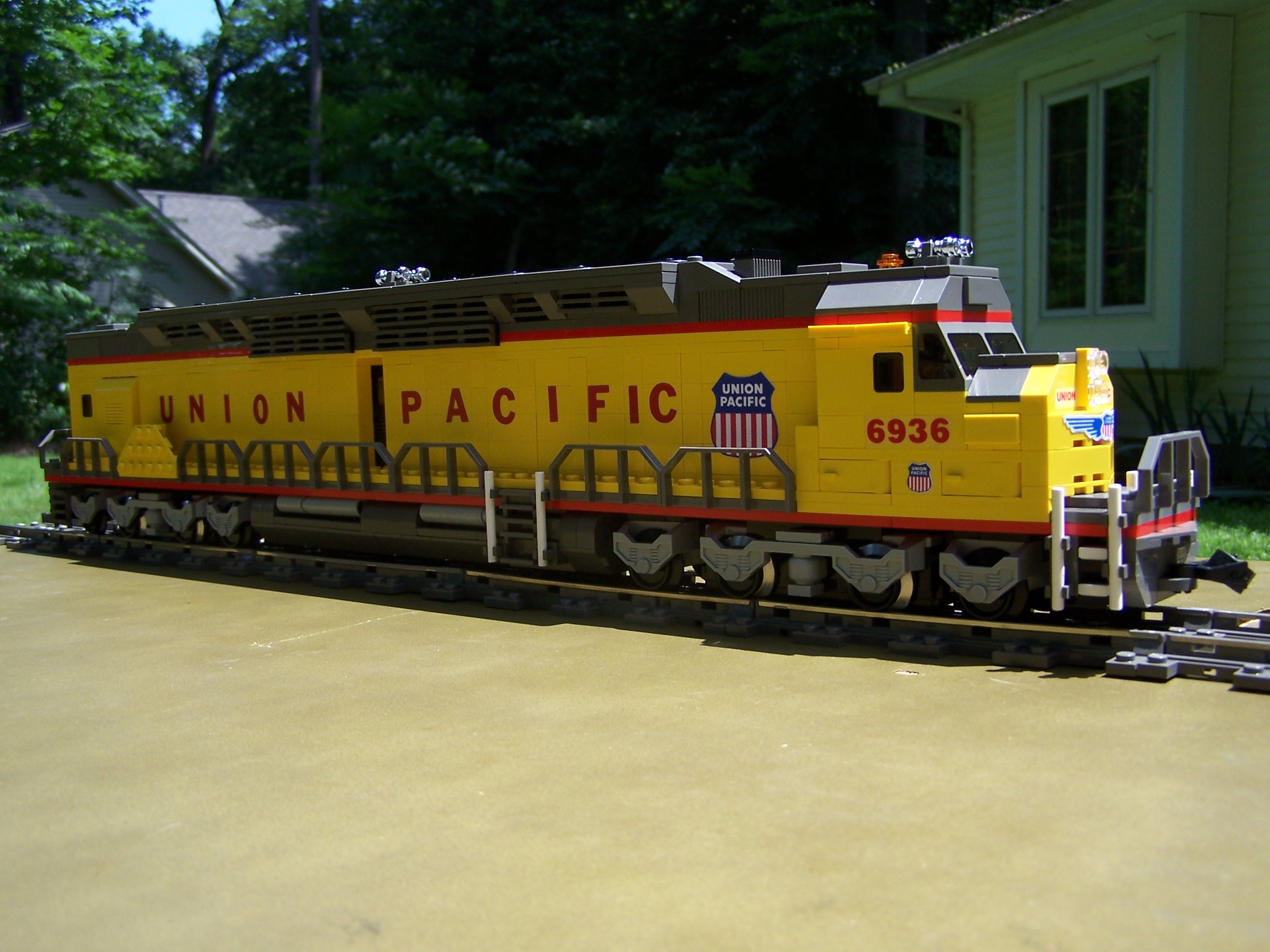 union_pacific_dda40x_010.jpg