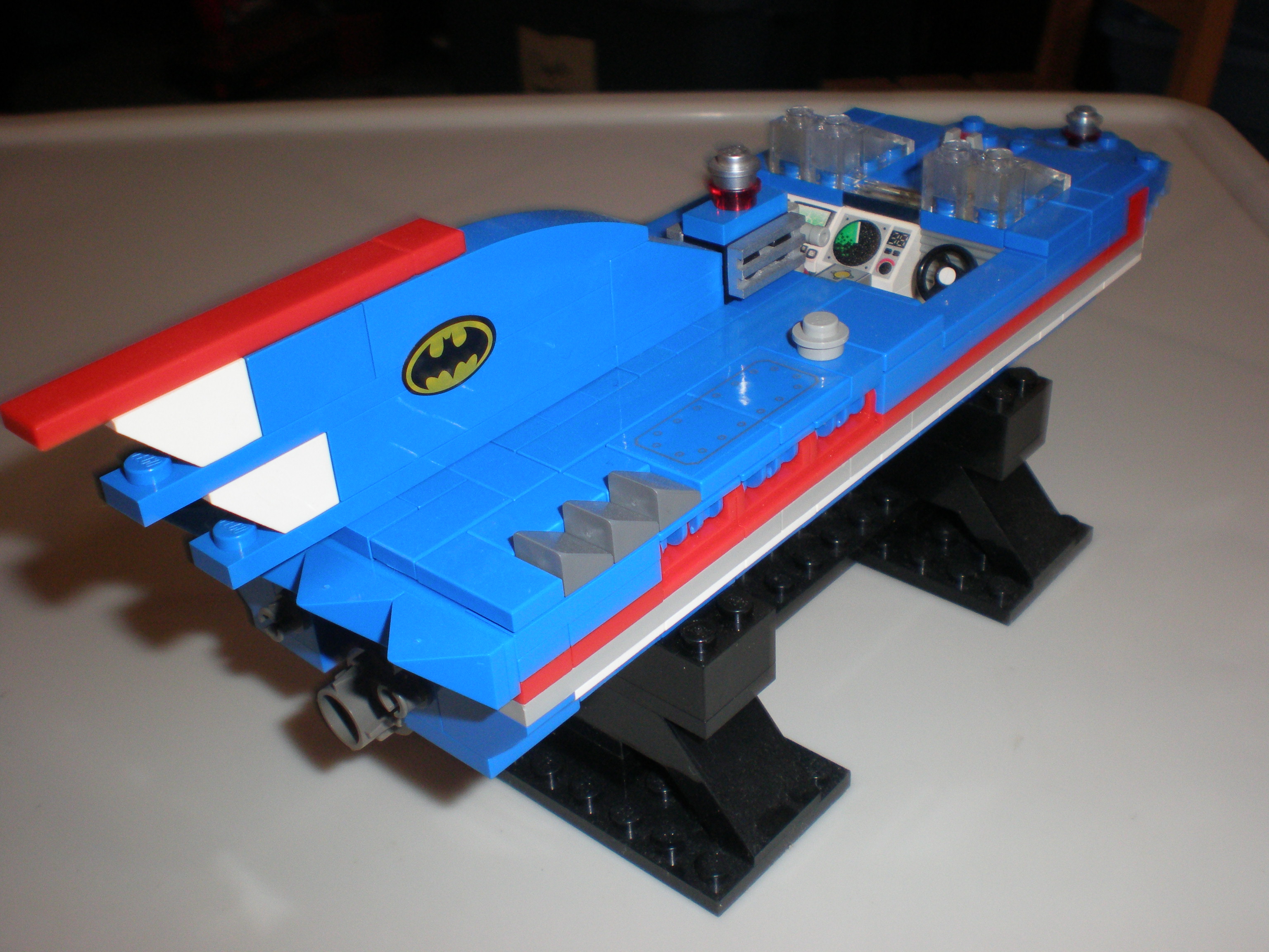 batboat_02.jpg