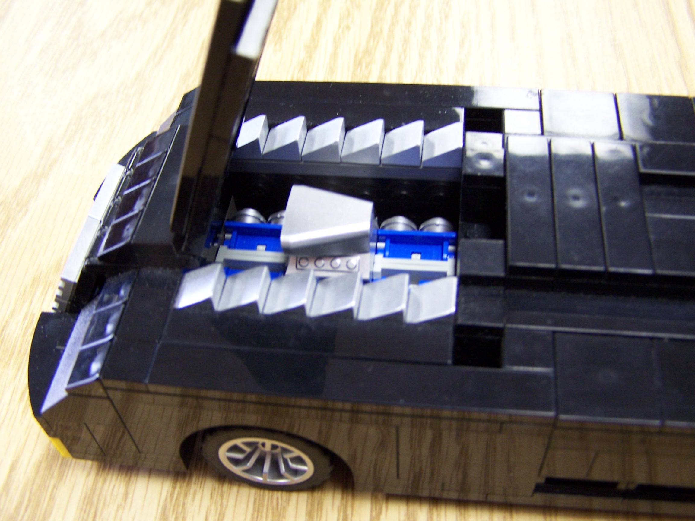 tas_batmobile_12.jpg