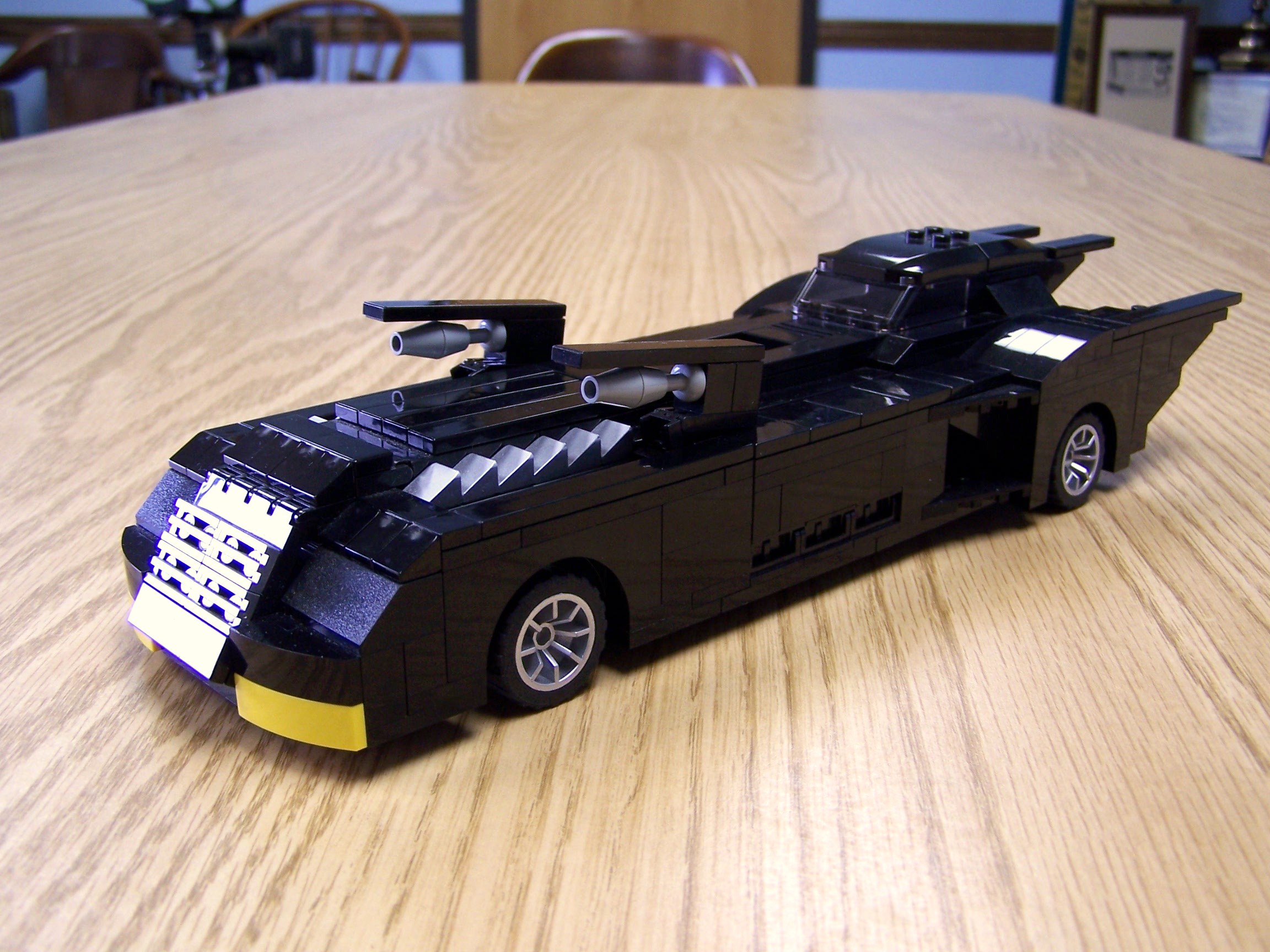 tas_batmobile_13.jpg