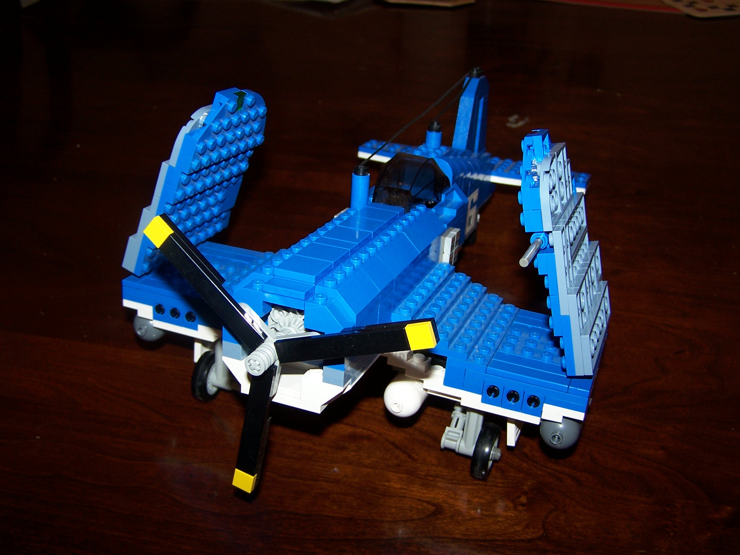 pappy_boyingtons_corsair_019.jpg