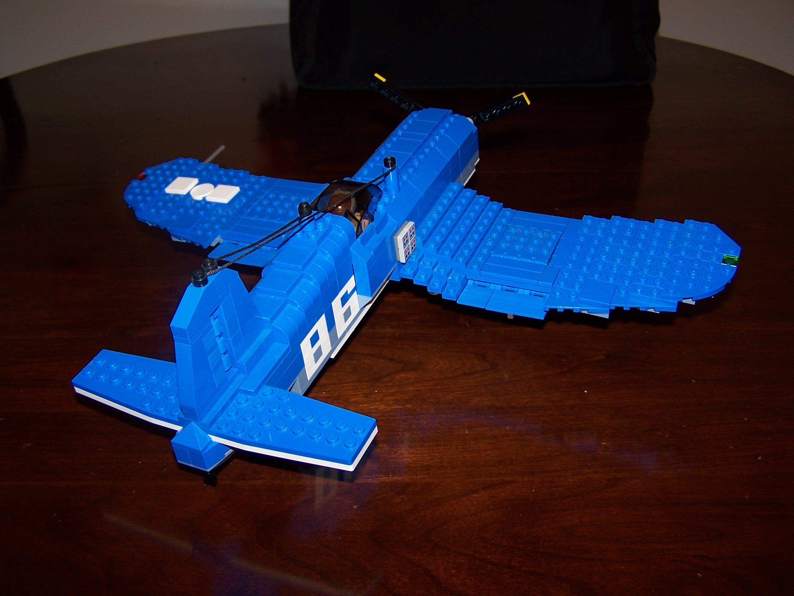 pappy_boyingtons_corsair_033.jpg