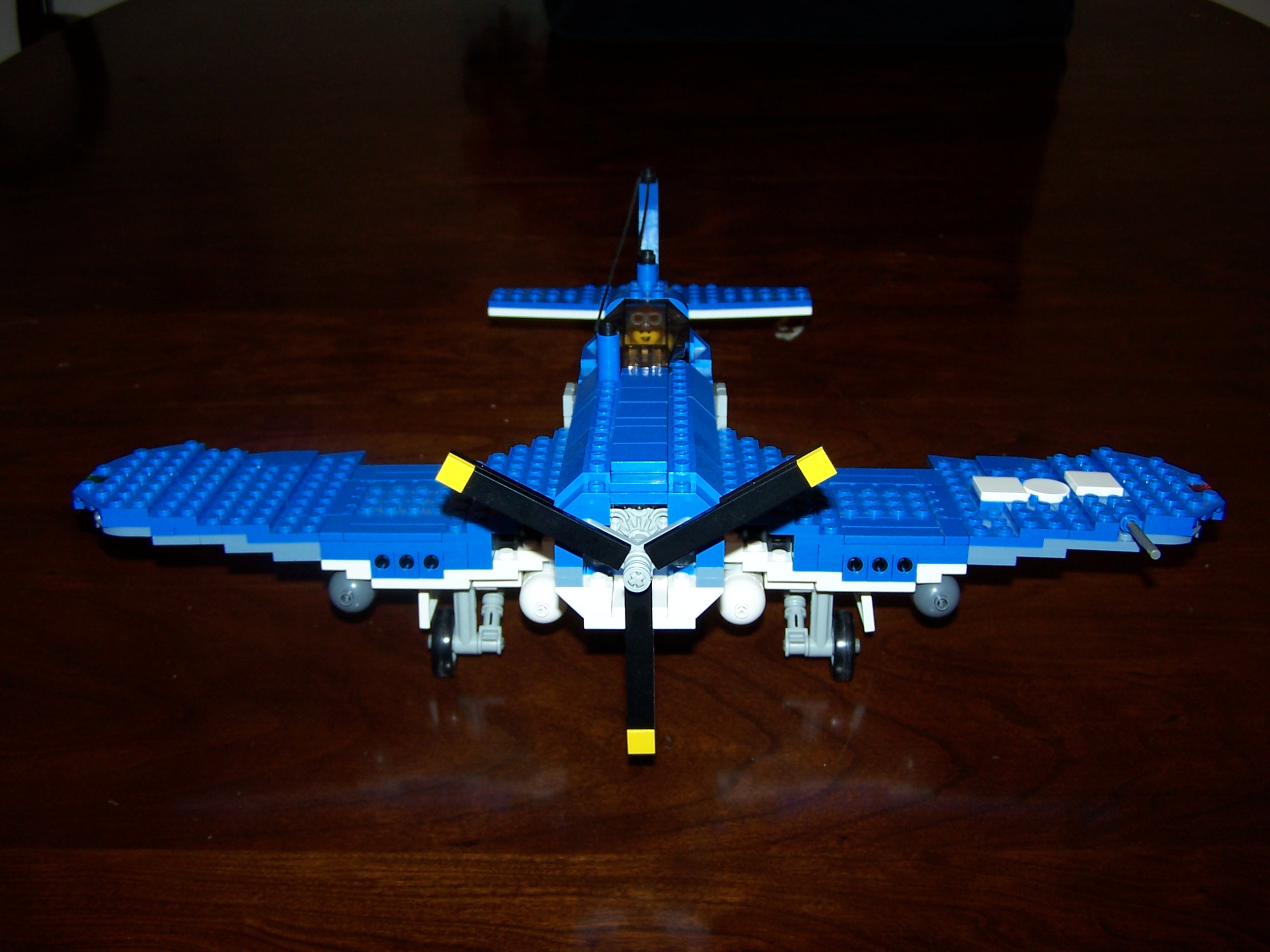 pappy_boyingtons_corsair_036.jpg