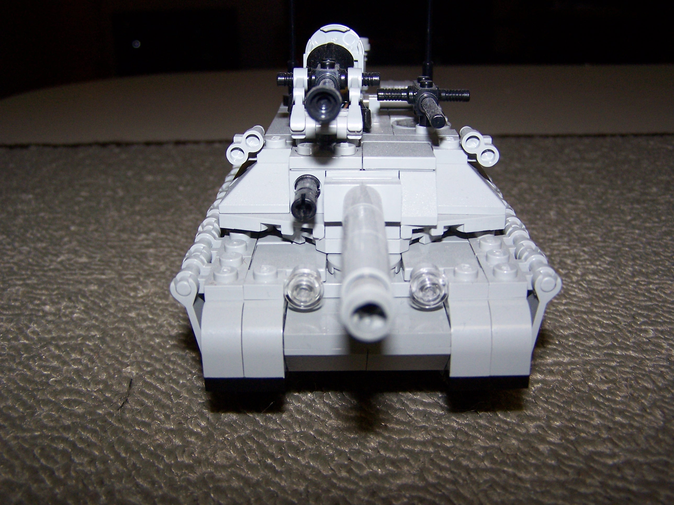 abrams_tank_town_scale_003.jpg