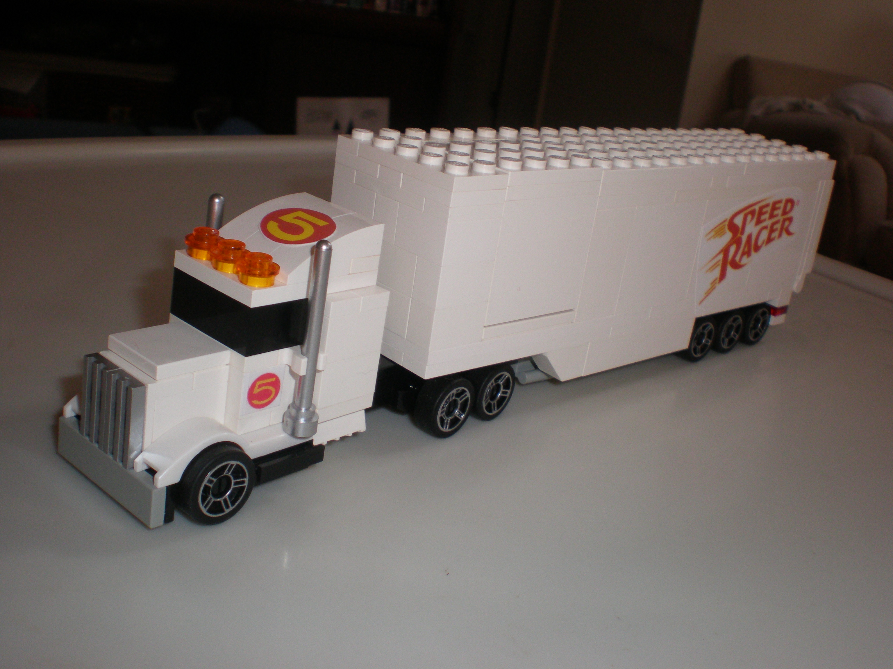 mini_speed_racer_002.jpg