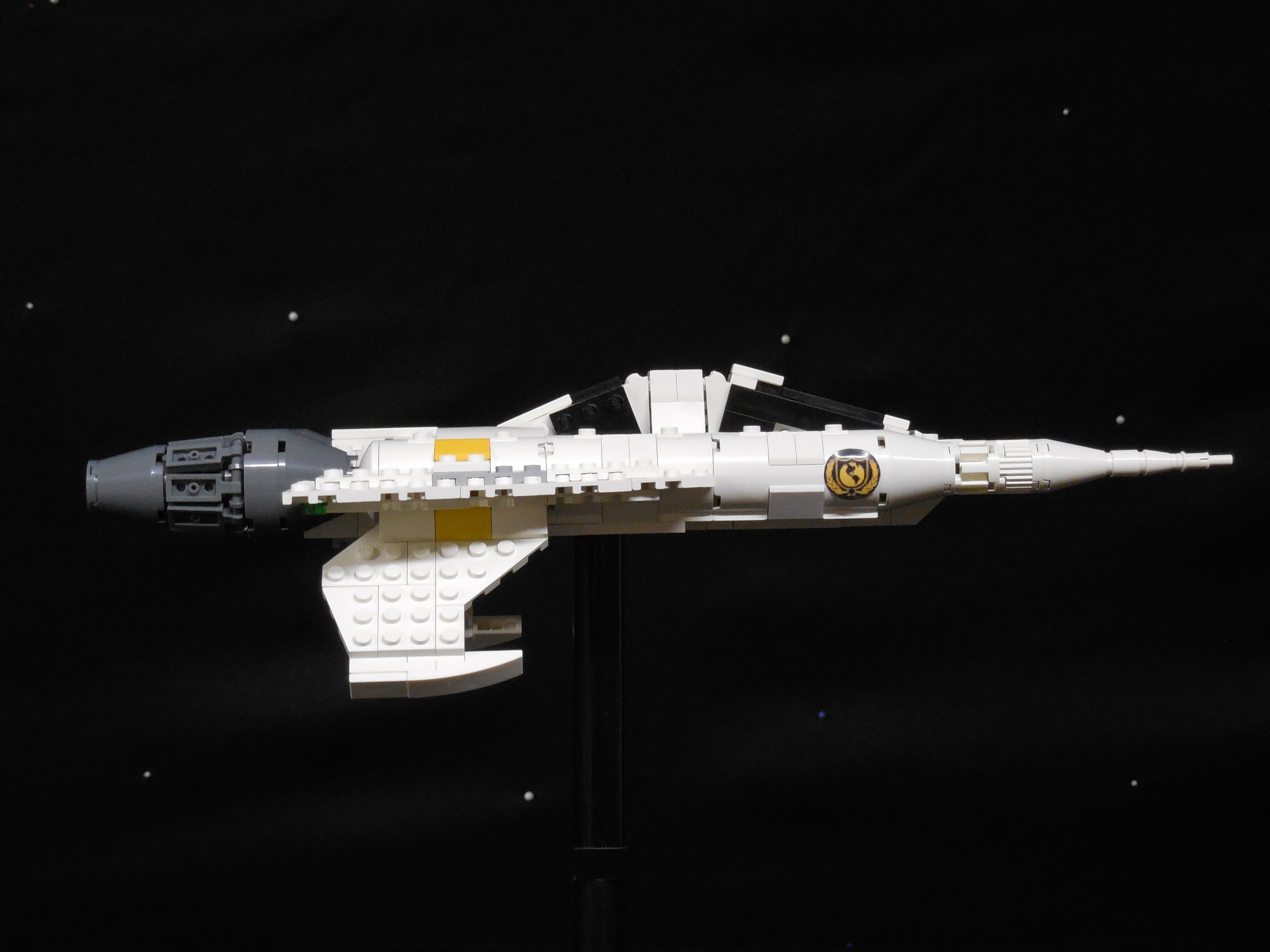 buck_rogers_starfighter_006.jpg