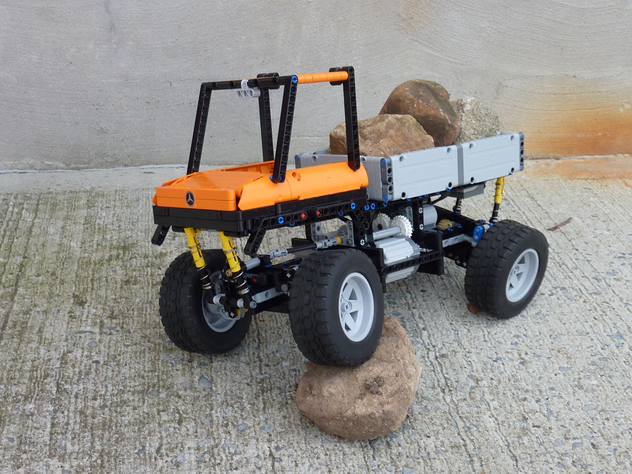 unimog02.jpg
