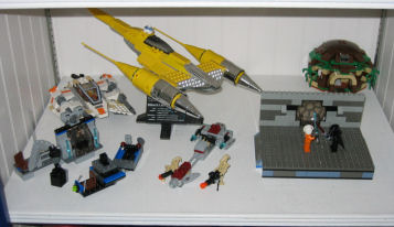 lego_shelves_1.jpg