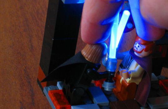 obi-wan_vs._darth_vader_with_light_up_sabers.jpg