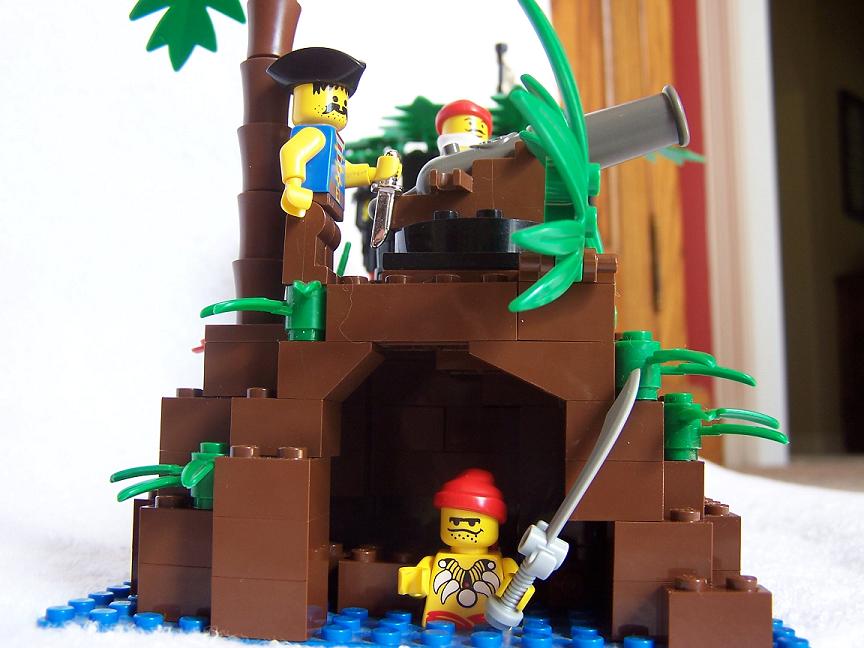 pirate_hideout011.jpg