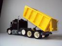 triaxle_dumptruck05.jpg