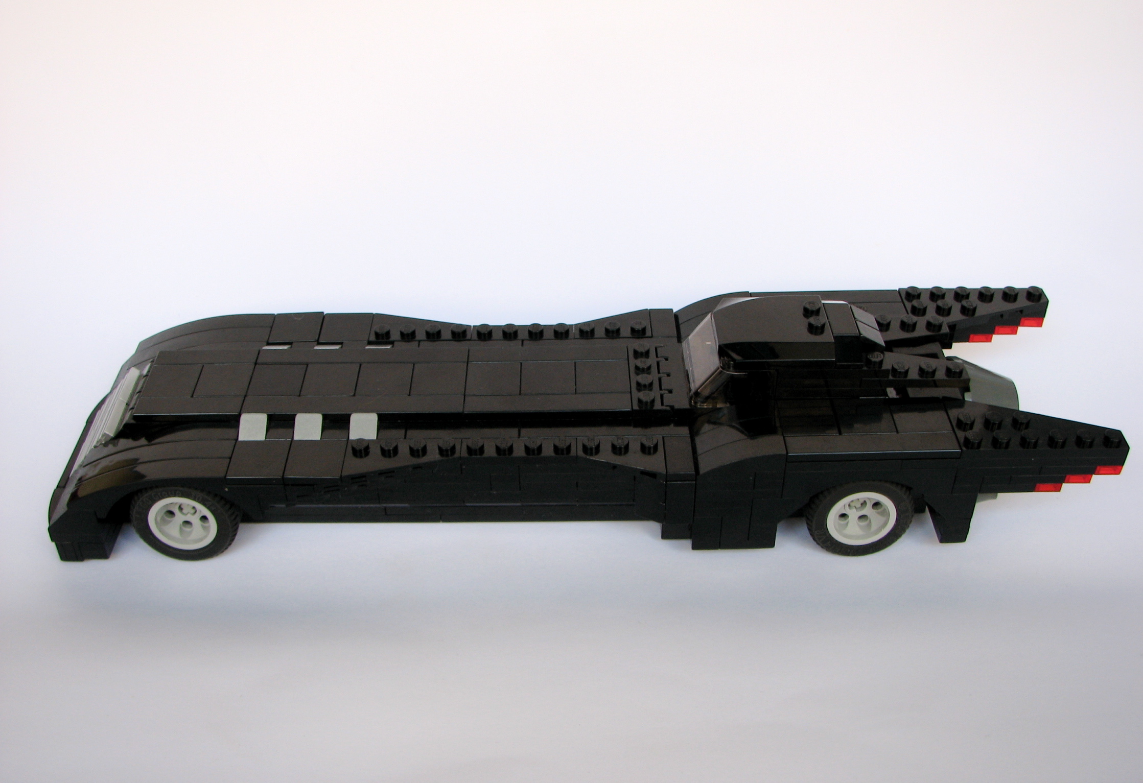 batmobile02.jpg