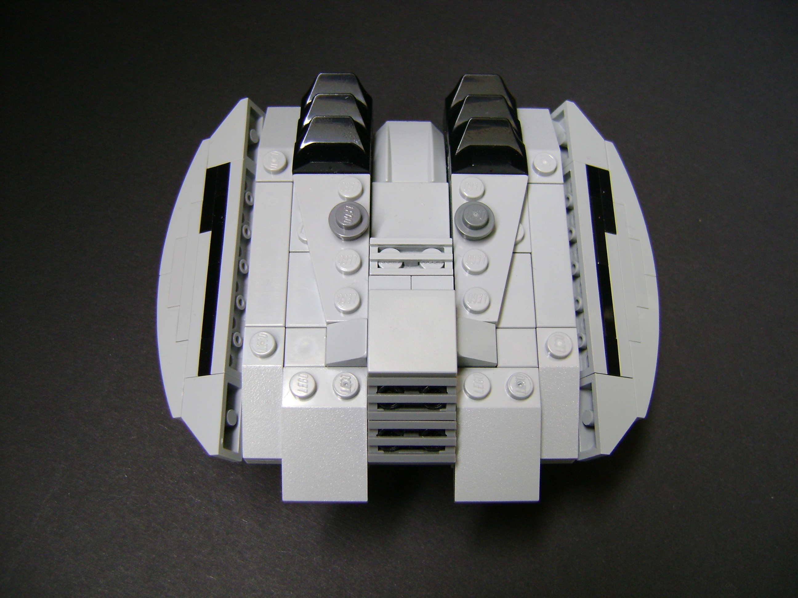 cylonmini03.jpg