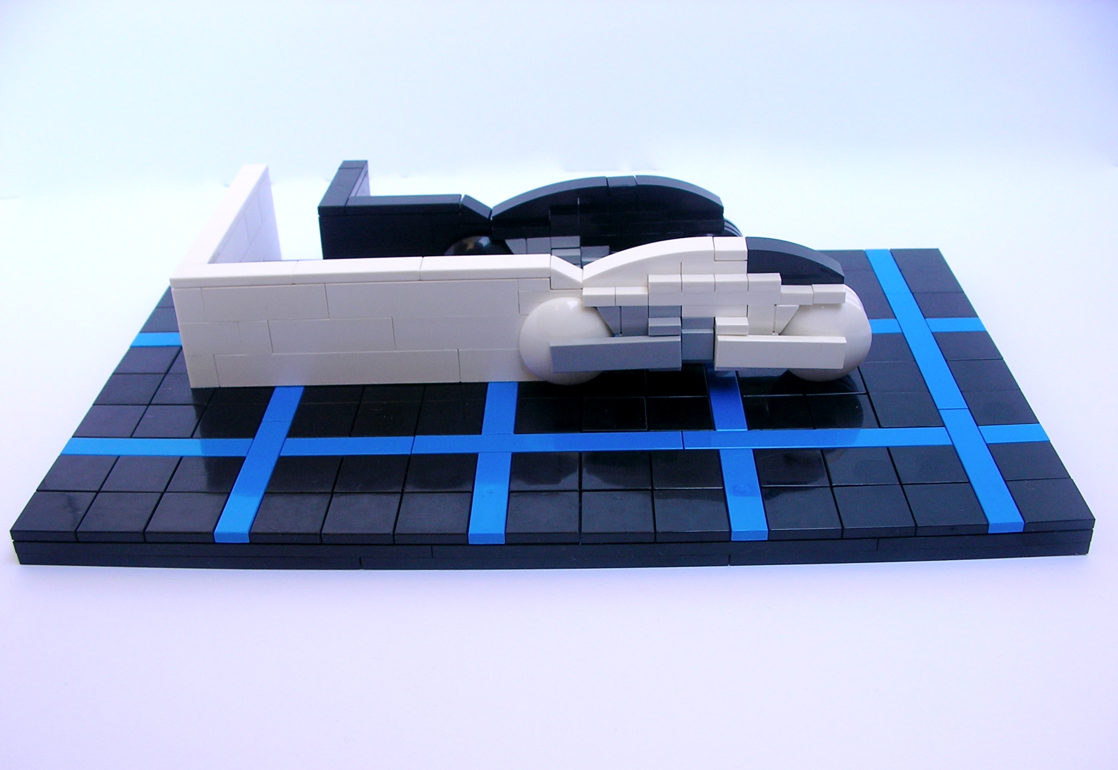 tron05.jpg