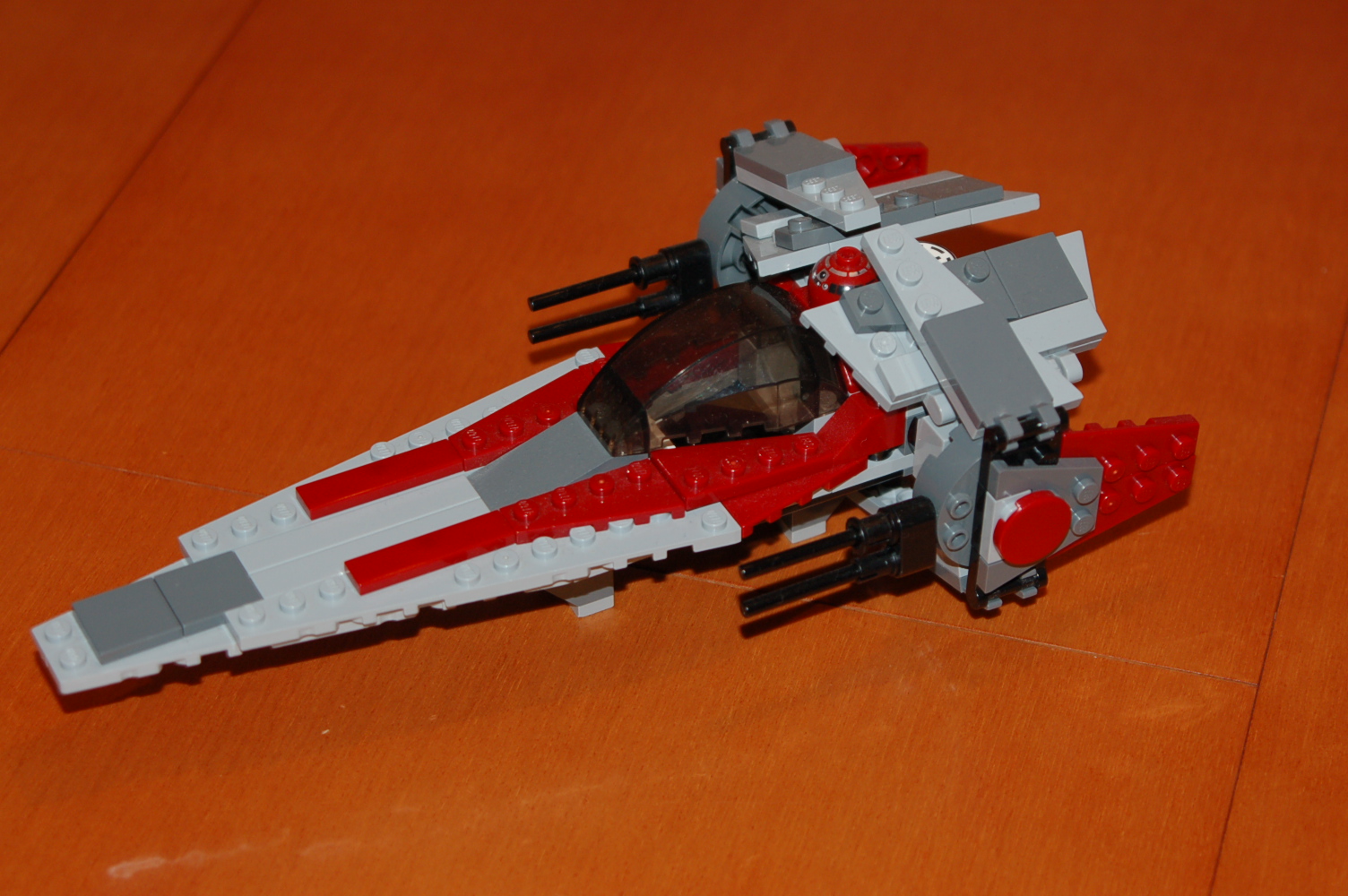 v-wing_fighter3.jpg