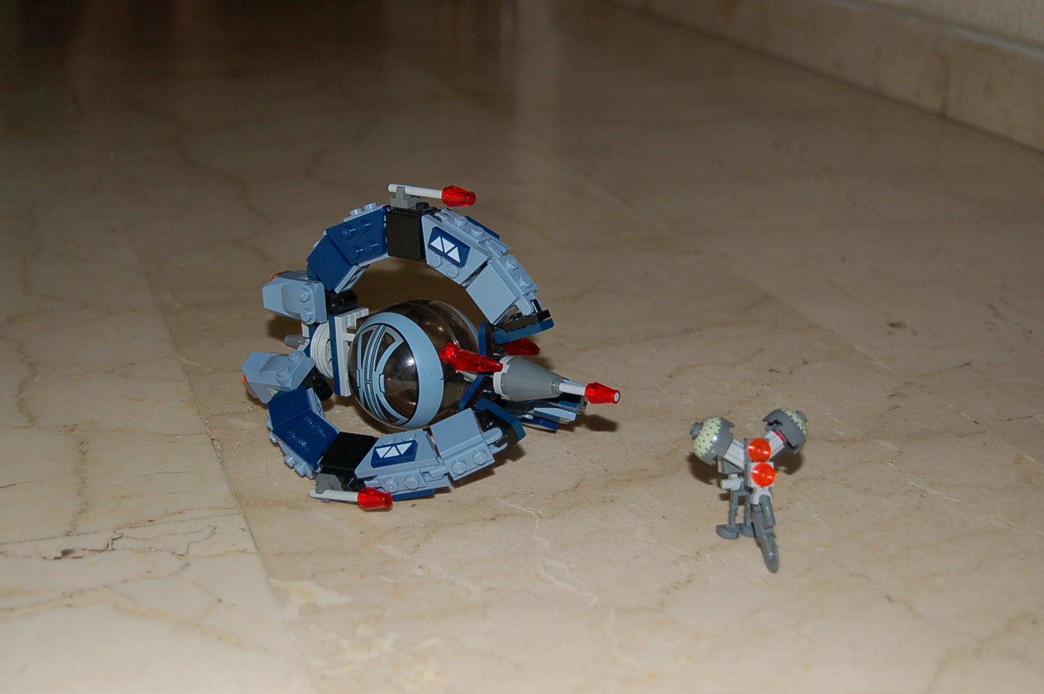 droid_trifighter2.jpg