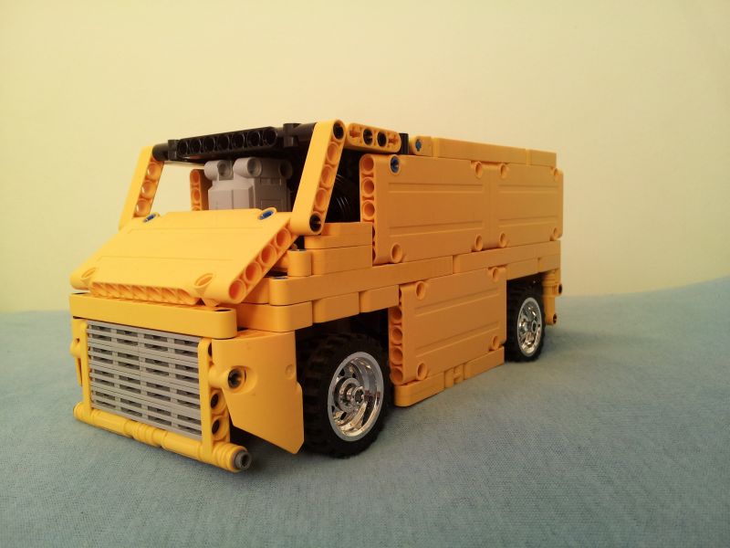 tr_van_001s.jpg