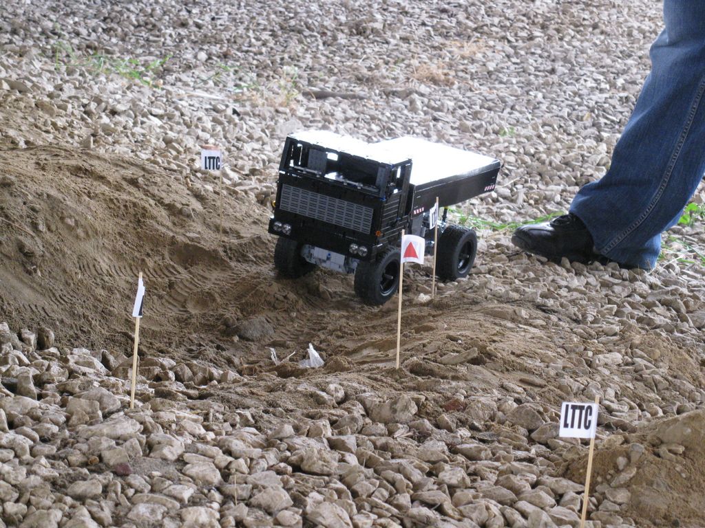 ginaf_f240_mk1_race5_001.jpg