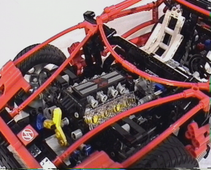 finished06_engine.jpg