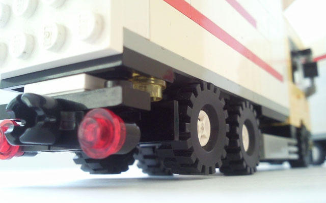 truck_axle_up.jpg