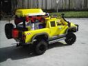 4404_off_road_expedtion_vehicle_005.jpg