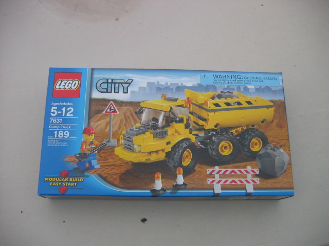 lego_7631_dump_truck_001.jpg