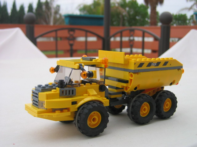lego_7631_dump_truck_006.jpg