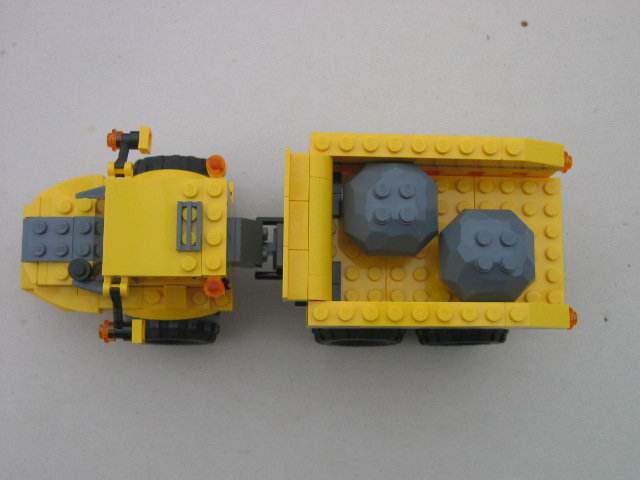 lego_7631_dump_truck_018.jpg