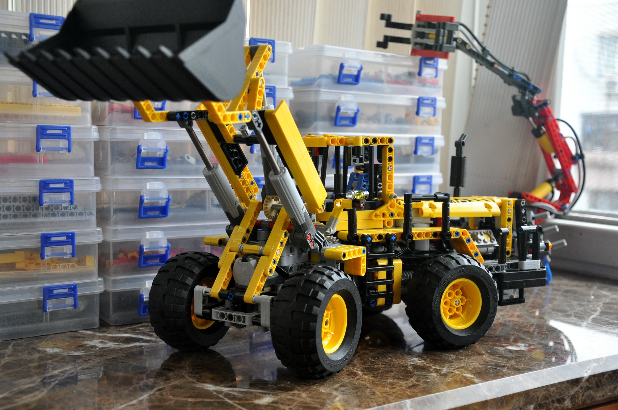 8265-02.jpg