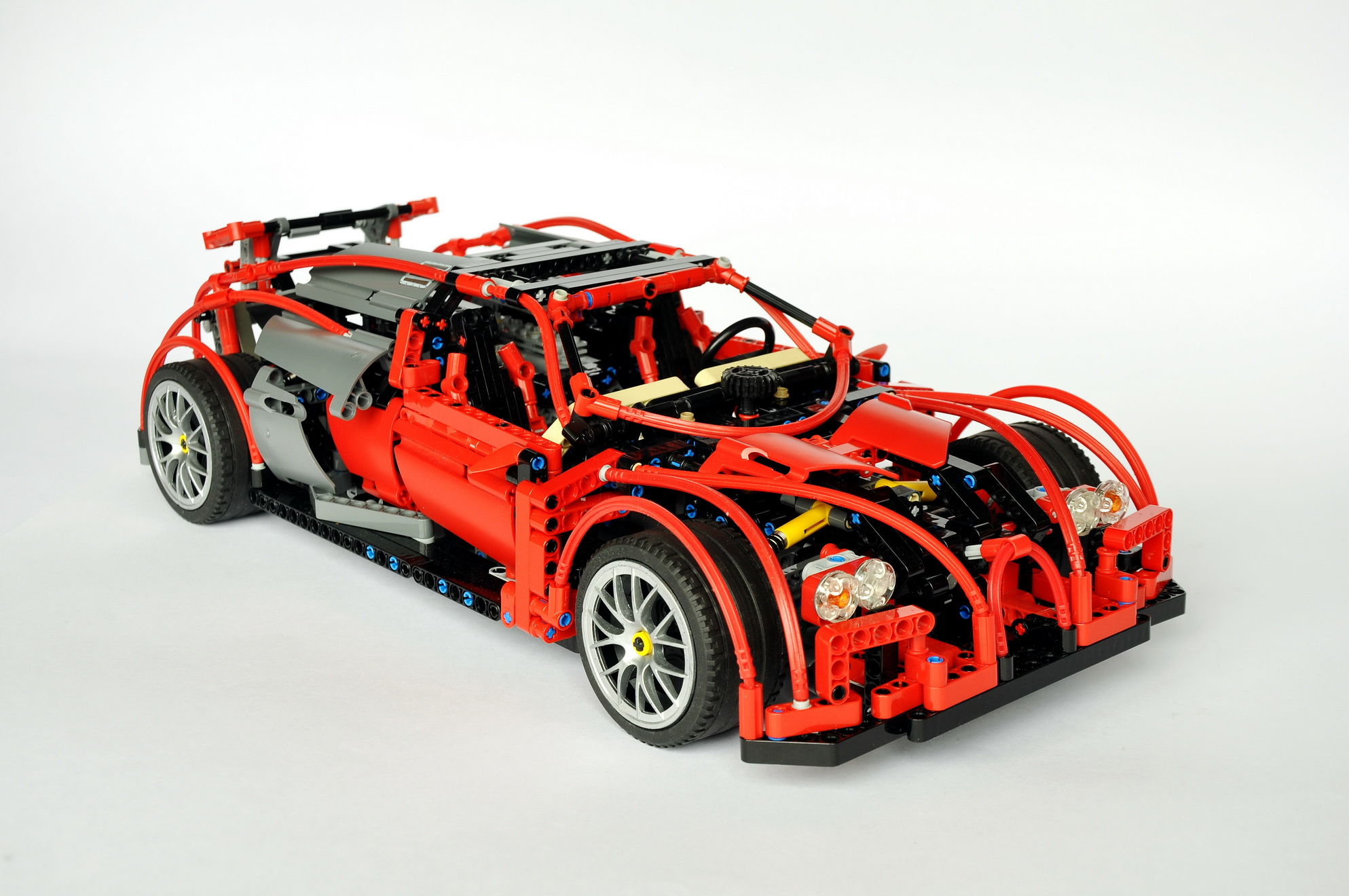 bugatti_01.jpg