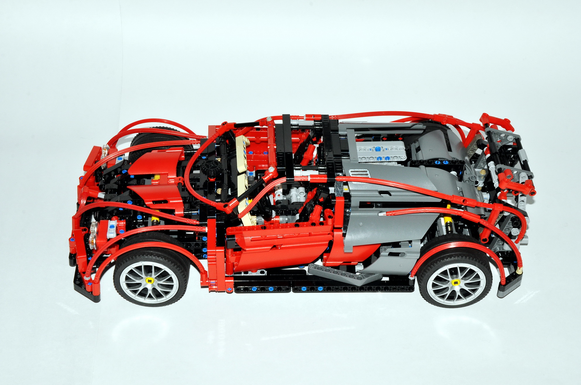 bugatti_06.jpg