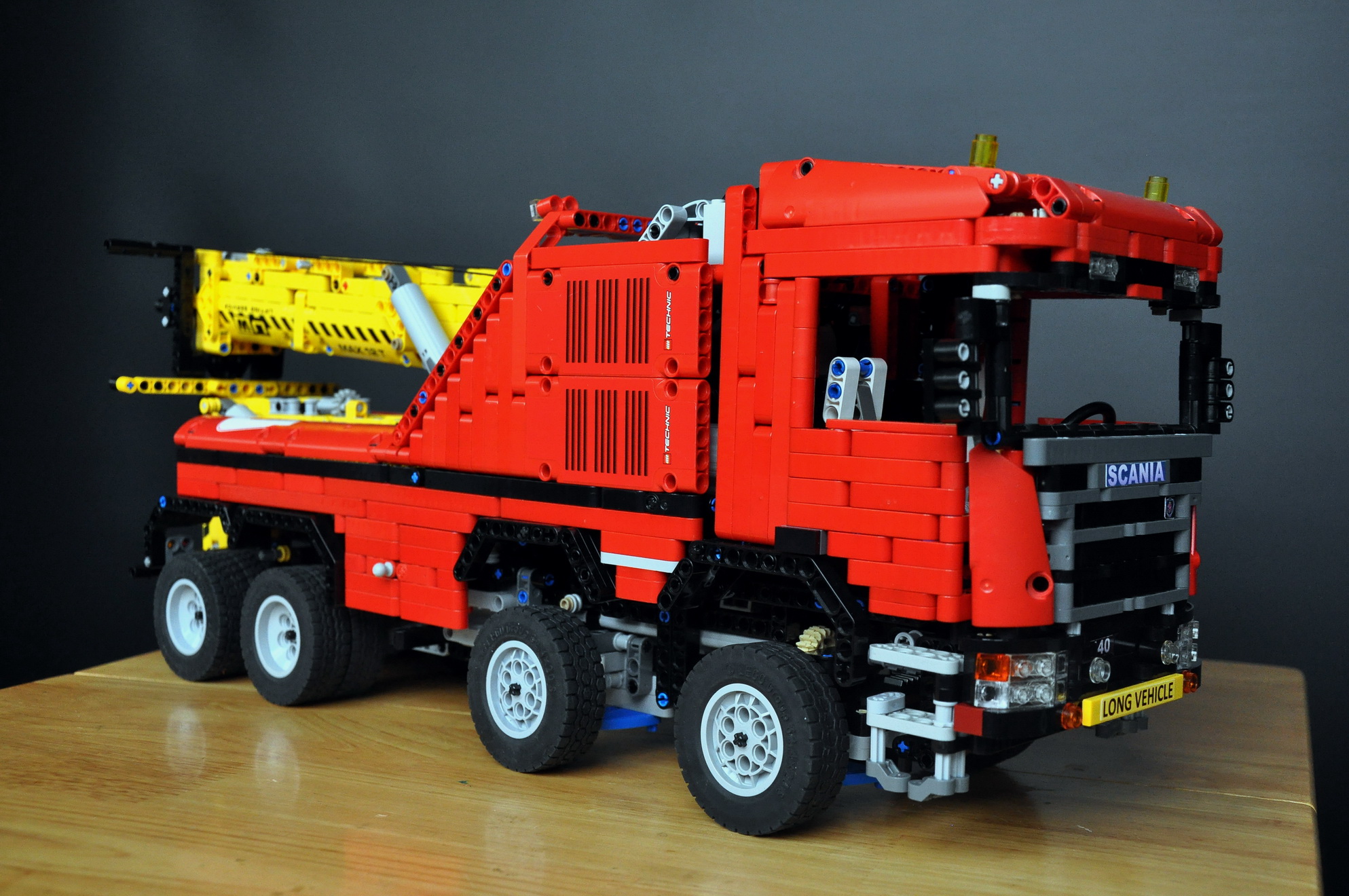 scania_05.jpg