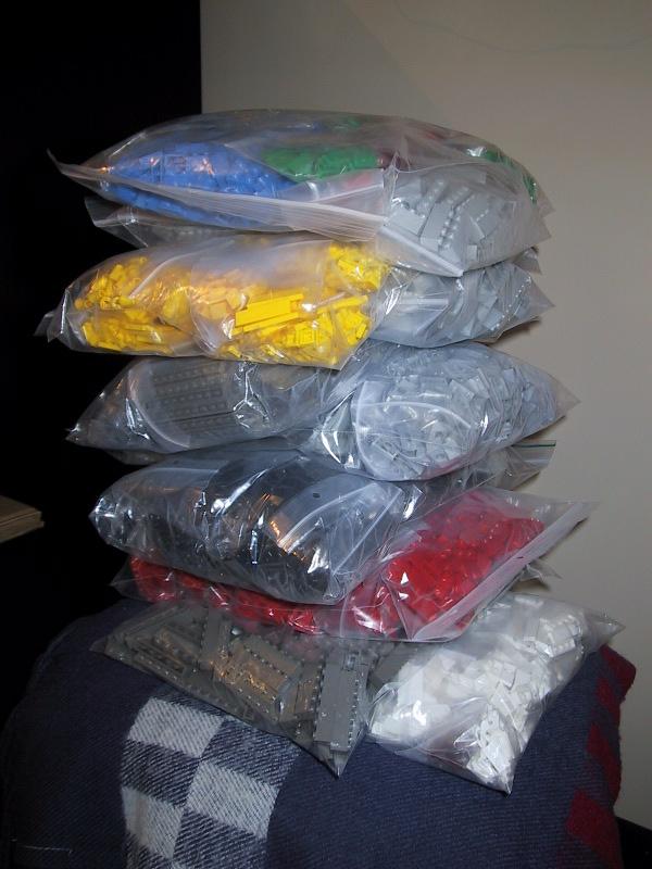 lego-bulk001.jpg