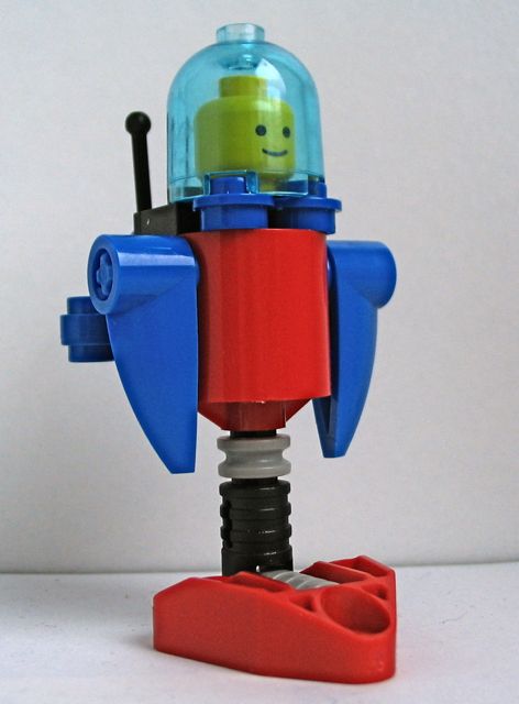 little_red_robot_1.jpg