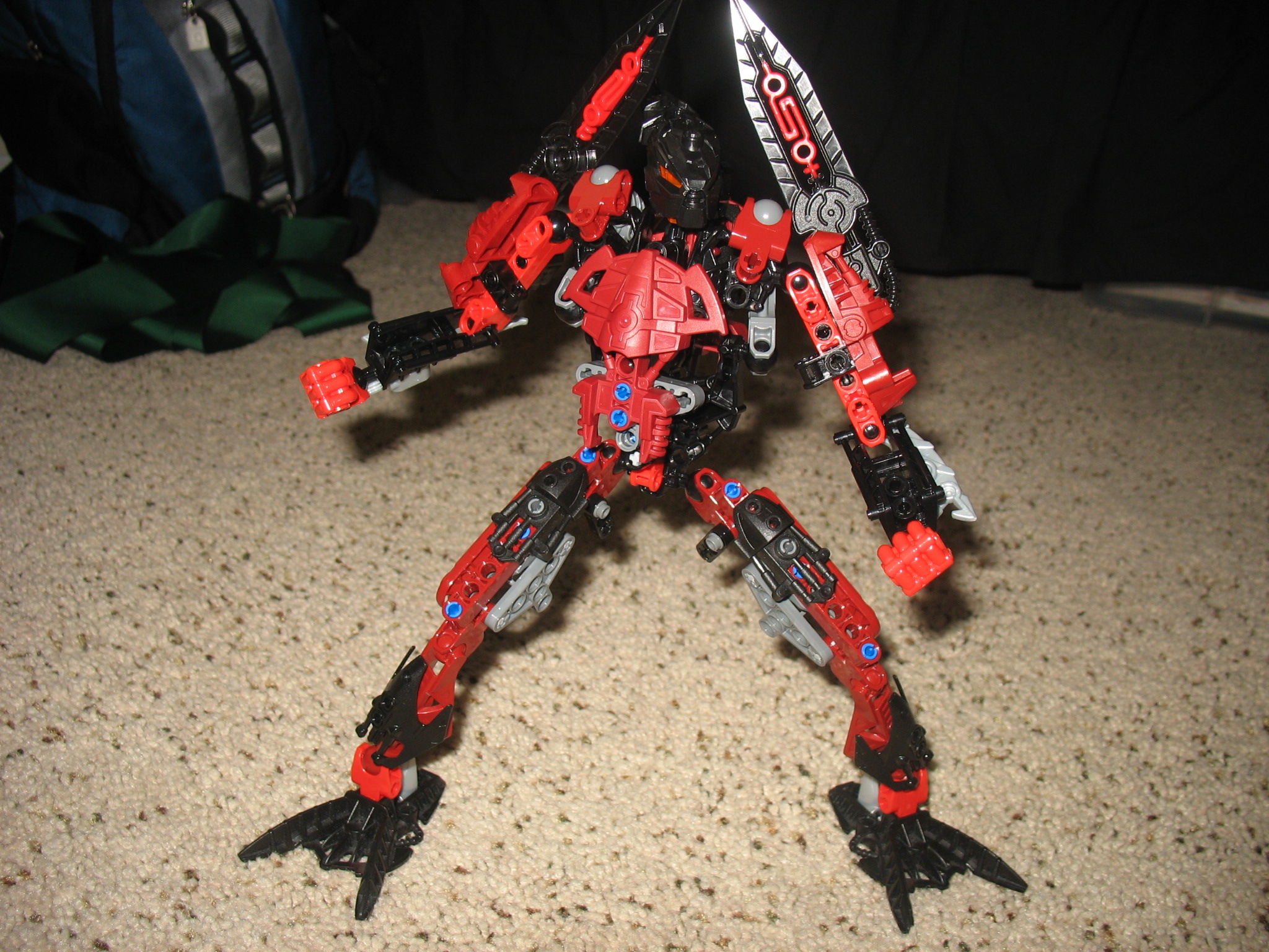 makuta_kradox_11.jpg