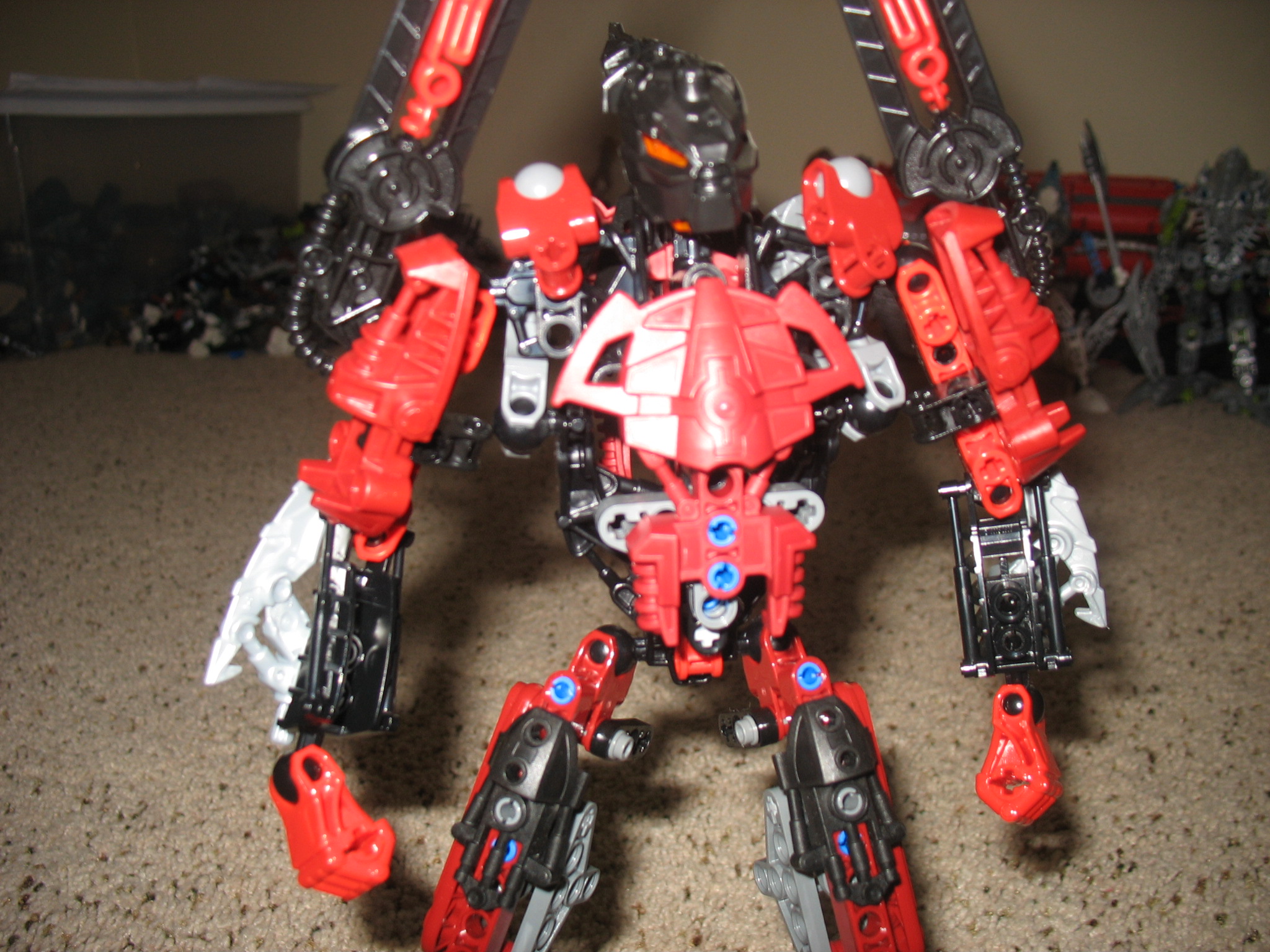 makuta_kradox_3.jpg