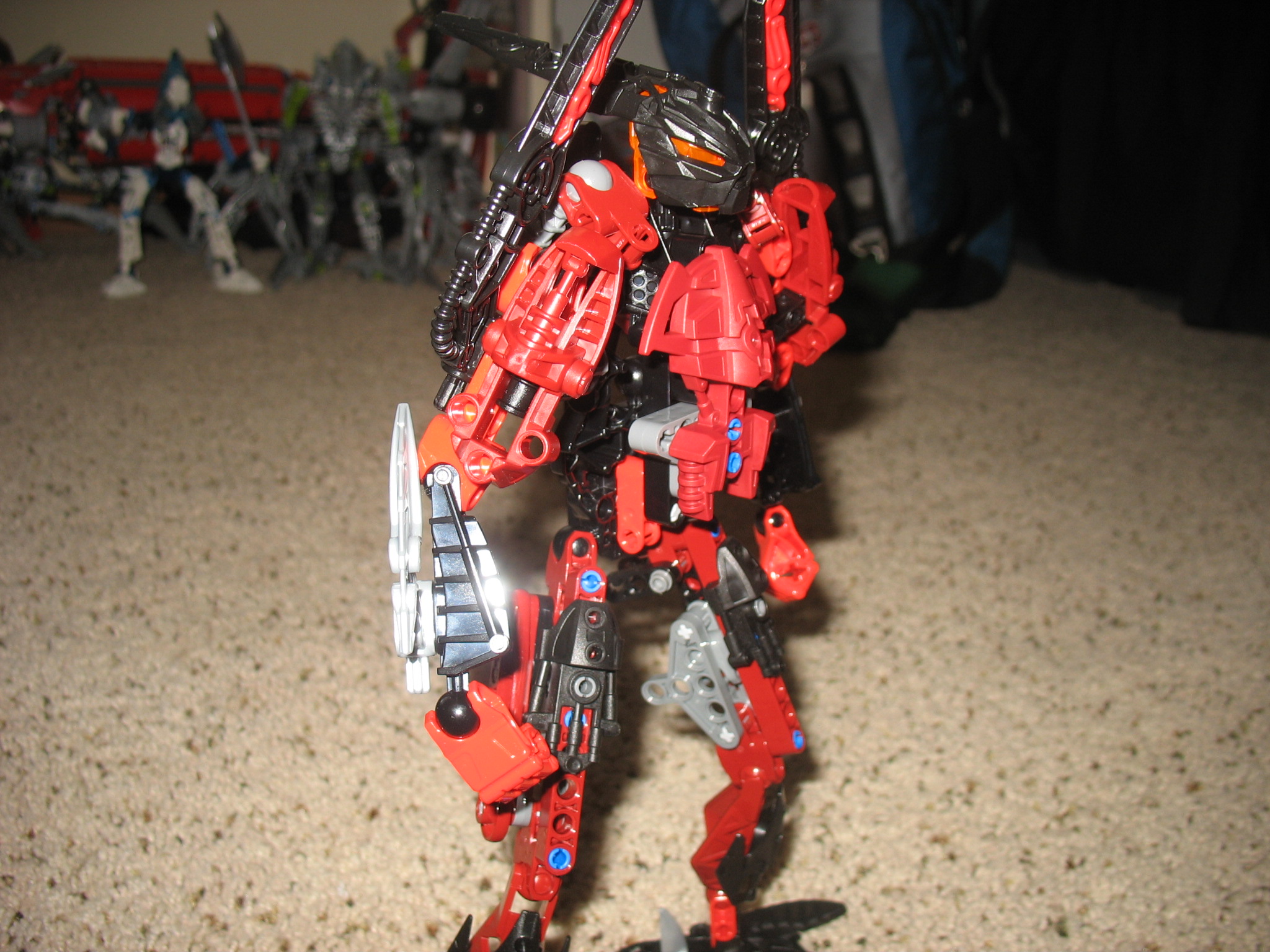 makuta_kradox_4.jpg
