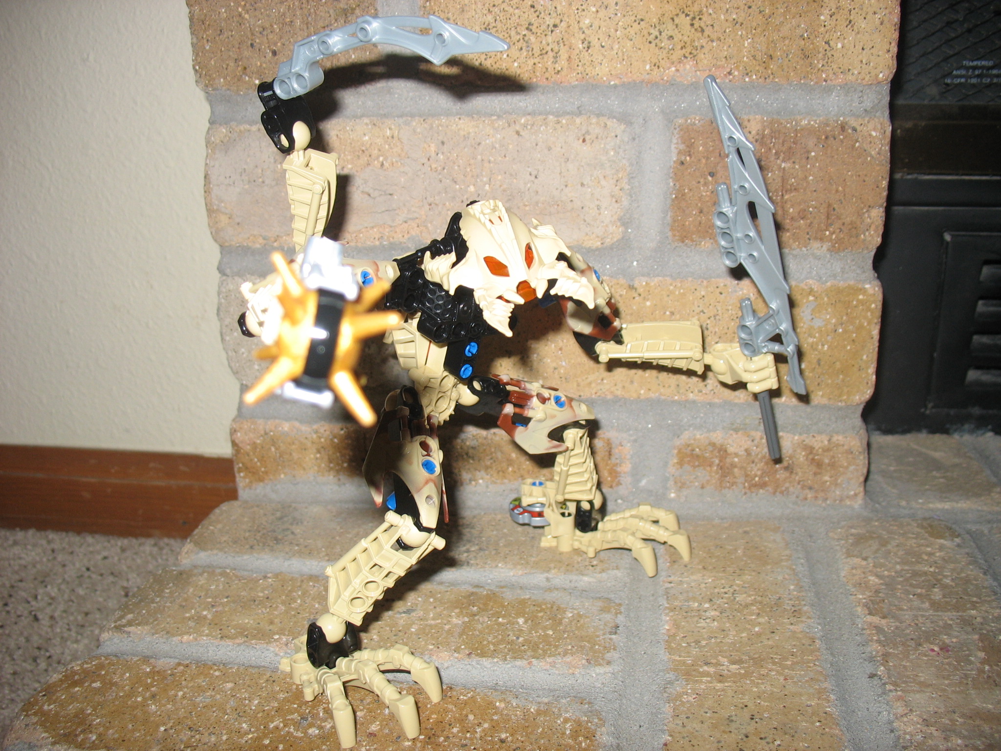 bionicle_creations_012.jpg