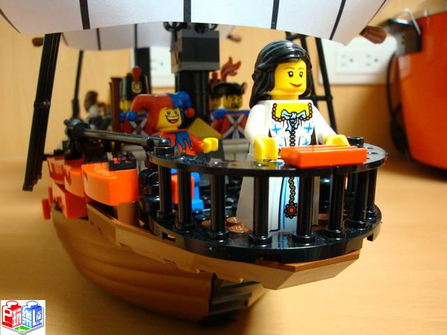 ship_1_02.jpg