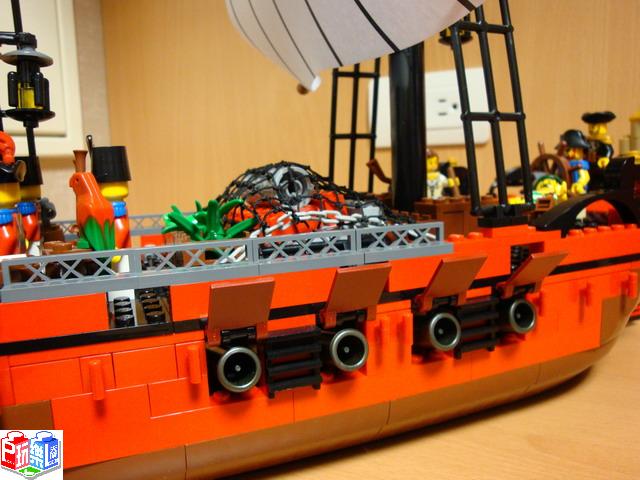 ship_1_04.jpg